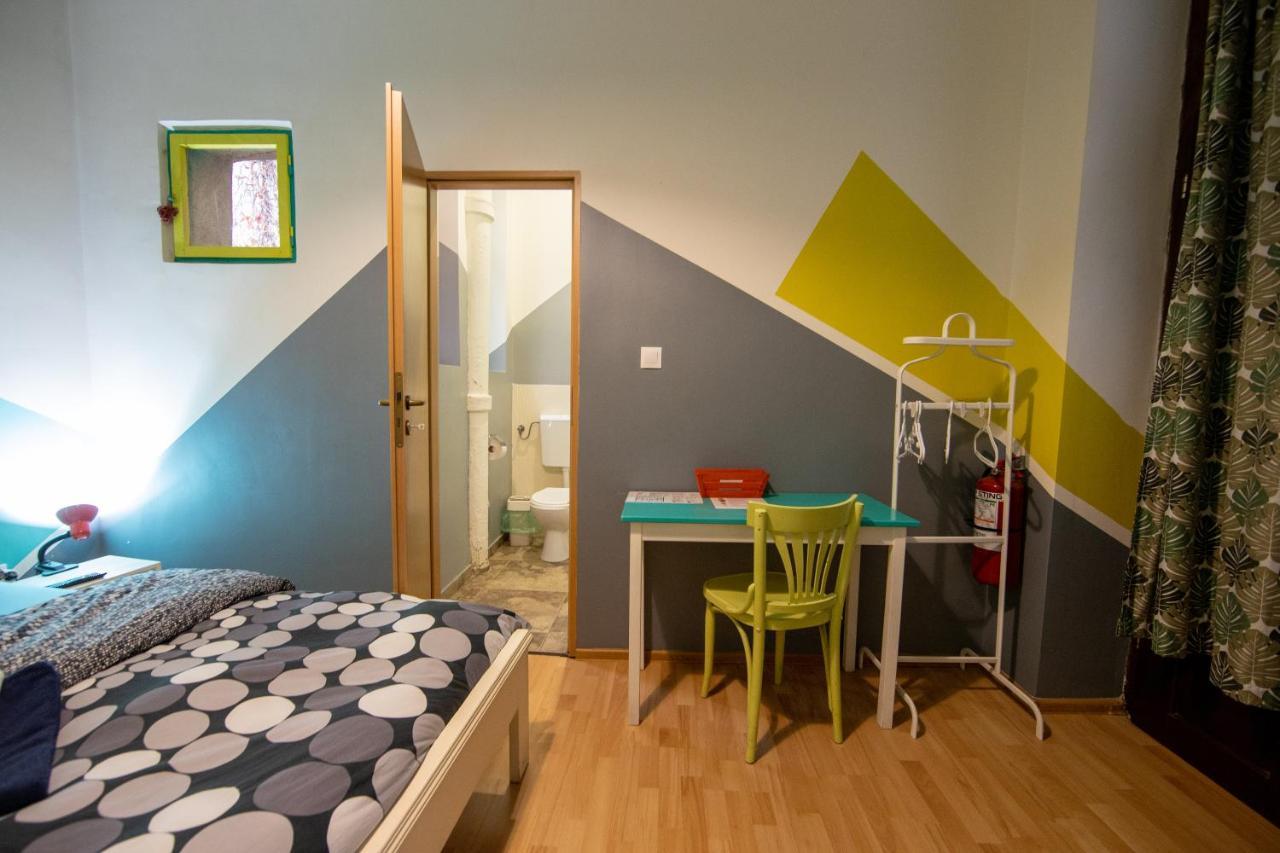 Hostel Cornel Timisoara Ngoại thất bức ảnh