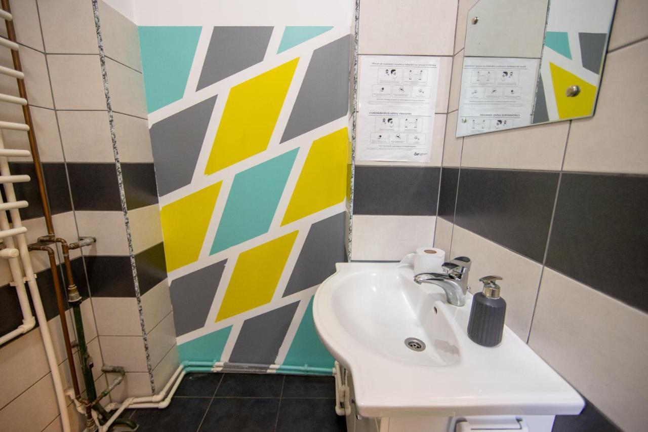 Hostel Cornel Timisoara Ngoại thất bức ảnh